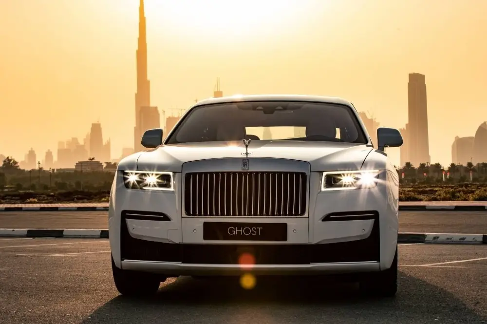 Car battery and AC repair gallery Car Aid Dubai